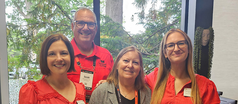 Kasey Herbers, Scott and Laura Shepherd, both &rsquo;82, and Beth Perlman