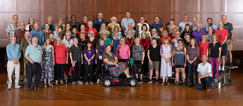 Class photo of the class of 1975 taken during Reunion 2025.