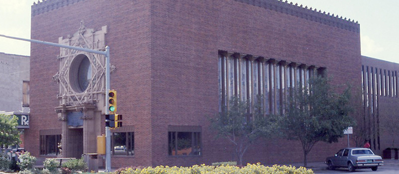 Merchants&rsquo; National Bank building in Grinnell, IA.