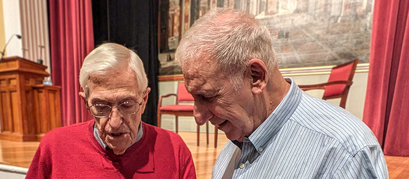 James Kissane &rsquo;52, left, and Edward Hirsch &rsquo;72.