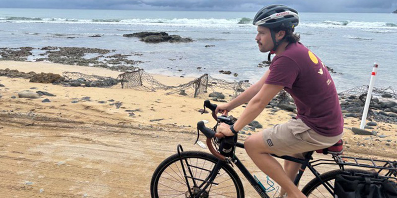 Reed Roffis ’18 is pictured riding along the coast in Panama.