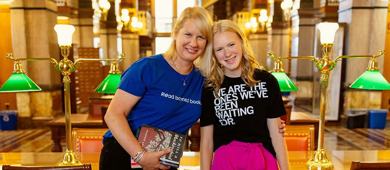 Emily Harris &rsquo;98 and her daughter, Abby Harris &rsquo;28