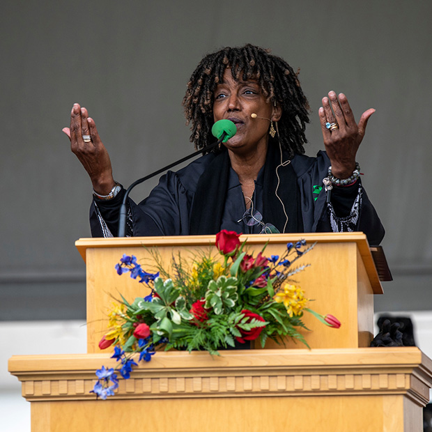 Kesho Scott speaks at the Grinnell College Commencement in 2021.