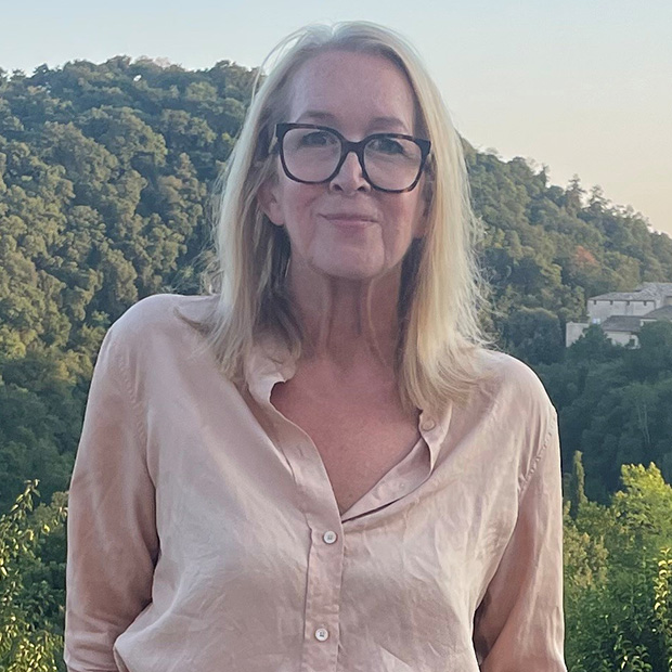 Nikki Carlson ’87